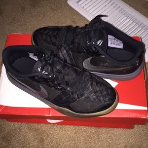 NIKE Kobe 11